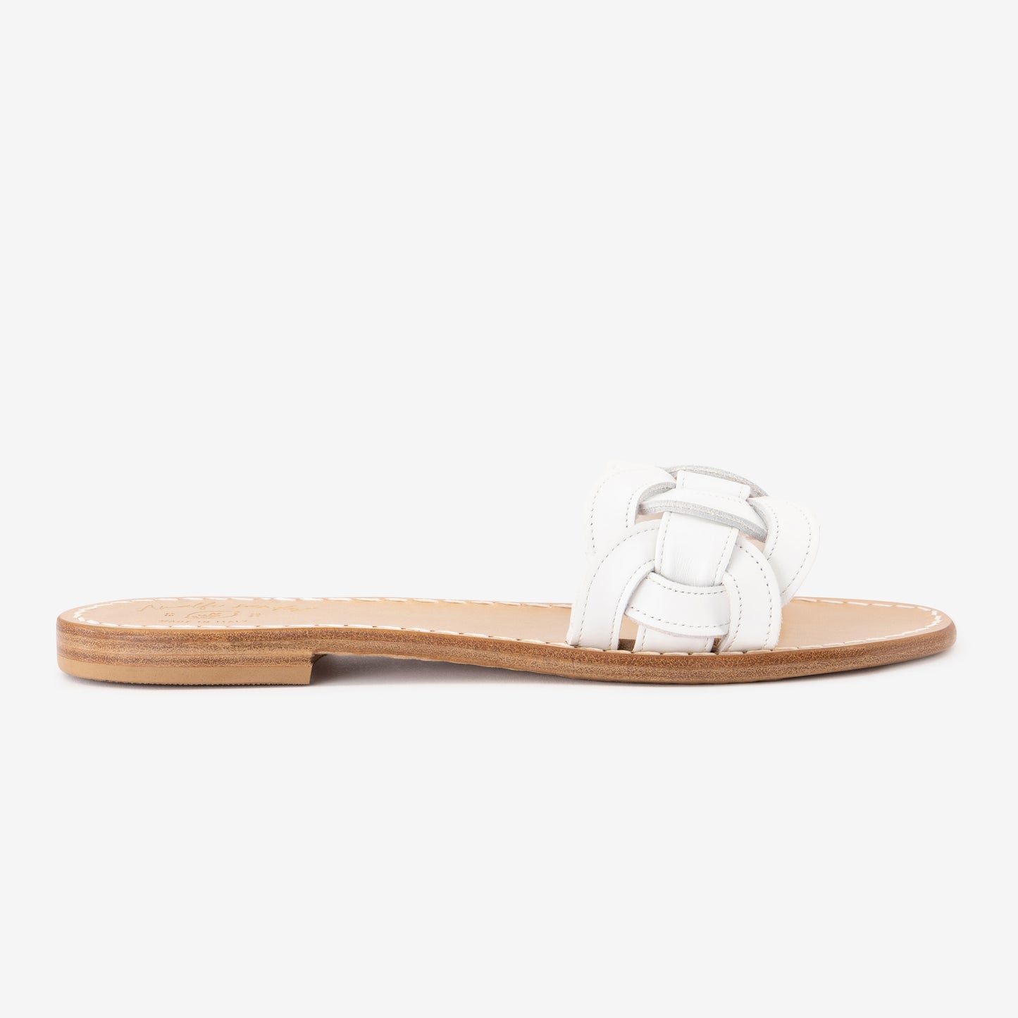 Amalafi Sandal "Nuvola" | Color White| Italian Leather Sandal | Handmade in Italy| The breathable insole, made of real leather, ensures maximum comfort for your feet, while the hand-stitched Italian leather uppers of first choice provide strength and durability. The interlocking straps are also hand-stitched with strong and durable cotton thread, ensuring that the sandal will last for years to come.